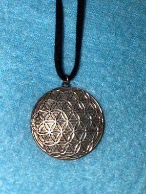 FLOWER OF LIFE LABYRINTH double-sided pendant necklace unique meditation piece